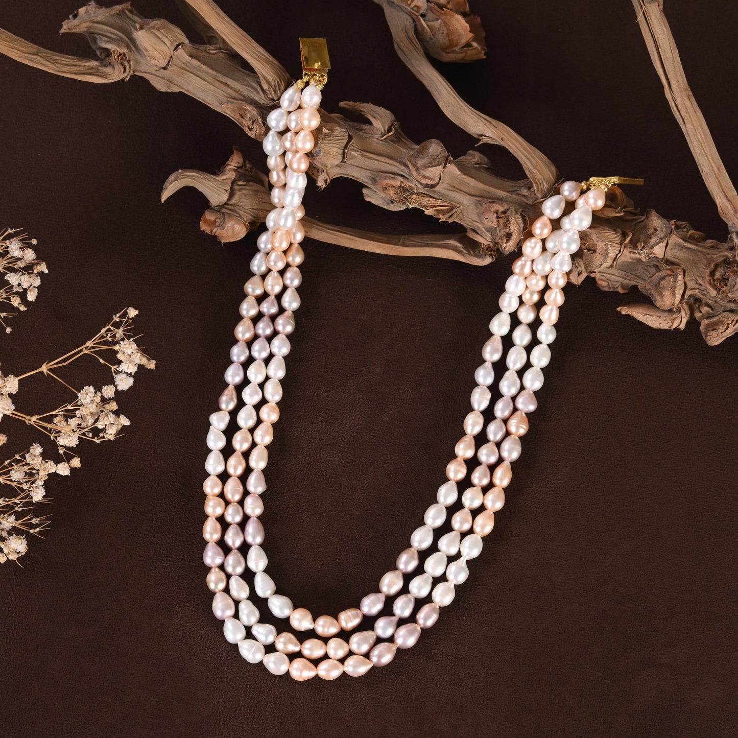 Shaded Pearls Necklace